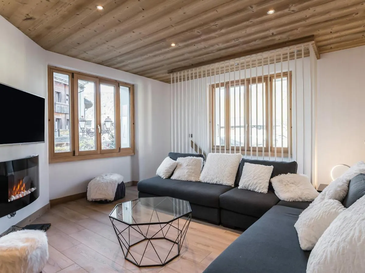 Appartement Renove 4 Chambres, Centre De Megeve, Proche Telecabine, 8 Pers., Parking Inclus - Fr-1-453-173 contacts